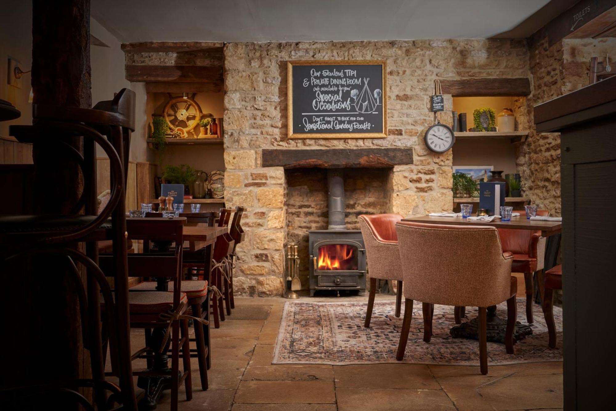 The Trout At Tadpole Bridge Otel Faringdon Dış mekan fotoğraf